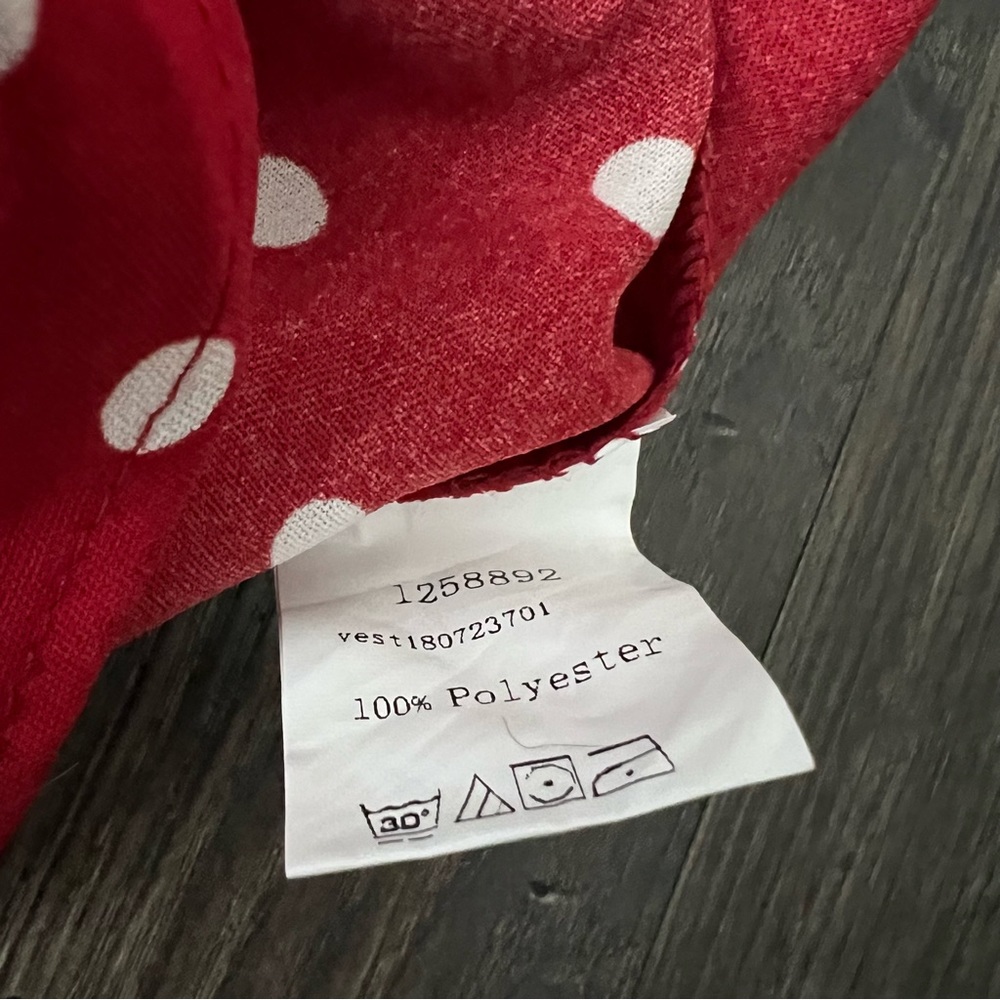 SHEIN Red and White Polka Dot Peplum Spaghetti Strap Top - Picture 4 of 10